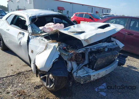 2021 Dodge Challenger R/T Scat Pack z USA, uszkodzony, nr VIN 2C3CDZFJXMH514014